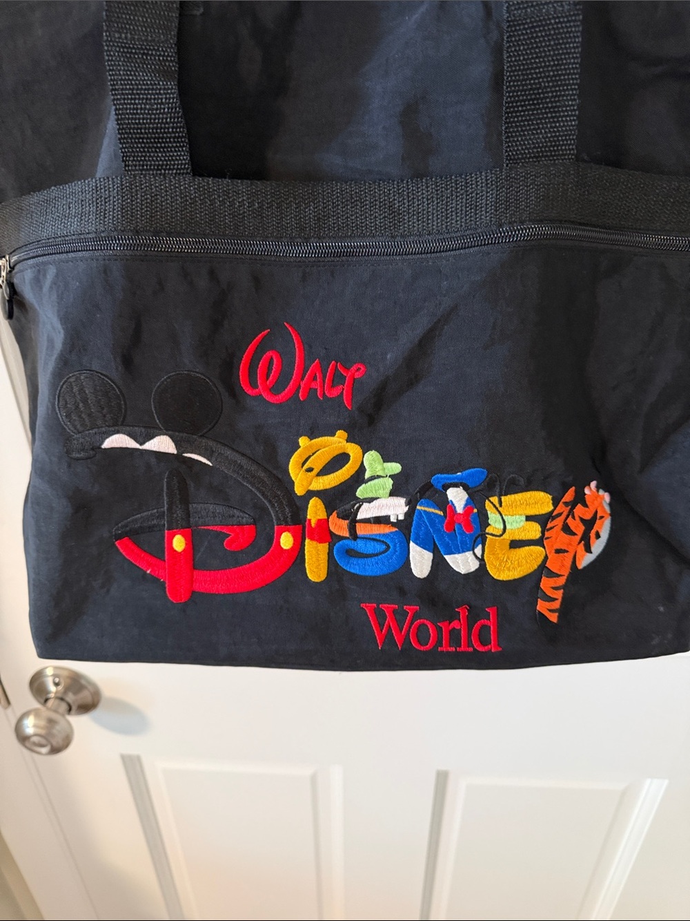 Vintage Y2K/90’s Walt Disney World Character Letter Embroidered Tote Bag - Picture 2 of 5